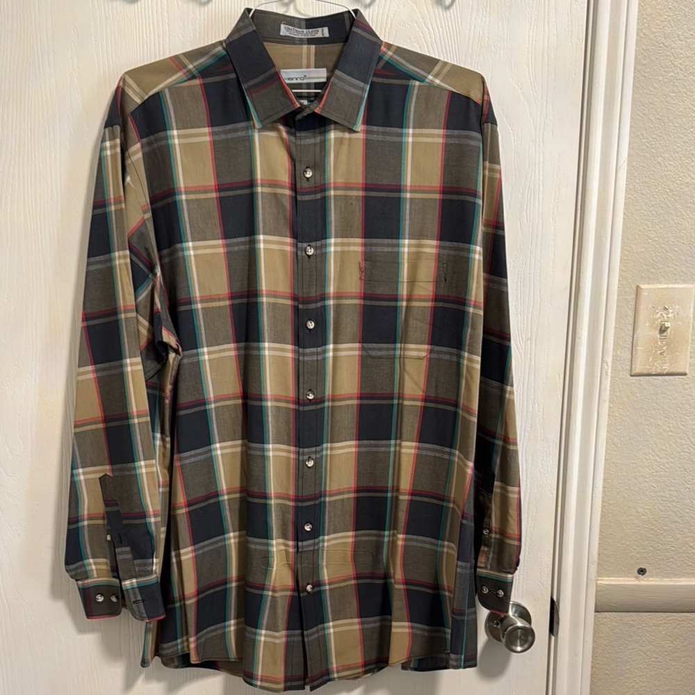 Enro Chatham Cloth Men’s Long Sleeve‎ Button Down 1XL Tall Gray Tan Plaid Shirt.